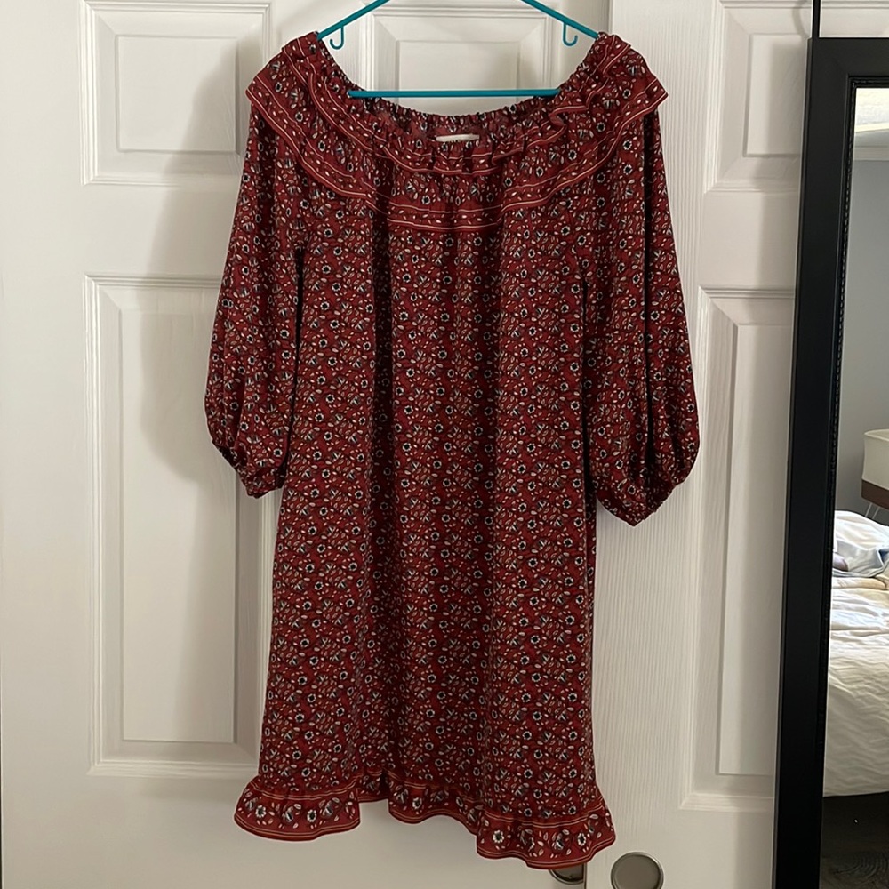 Max Studio bubble sleeve rust dress
